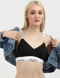 Calvin Klein Underwear Lightly Lined Solid Lift Bra